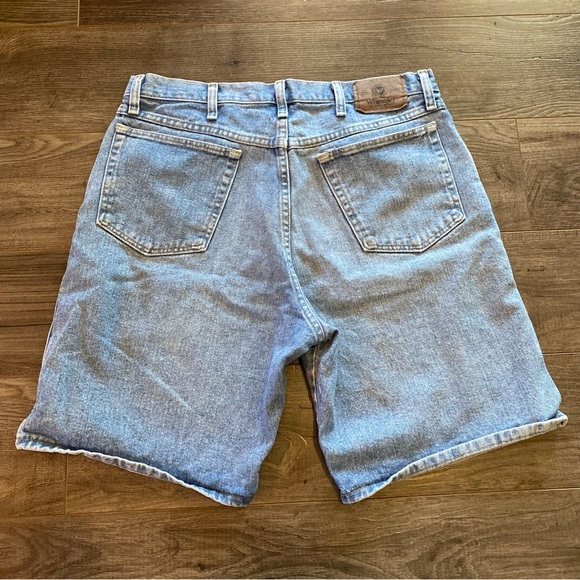 Vintage Wrangler Denim Shorts 100% Cotton mom style shorts - Picture 2 of 10